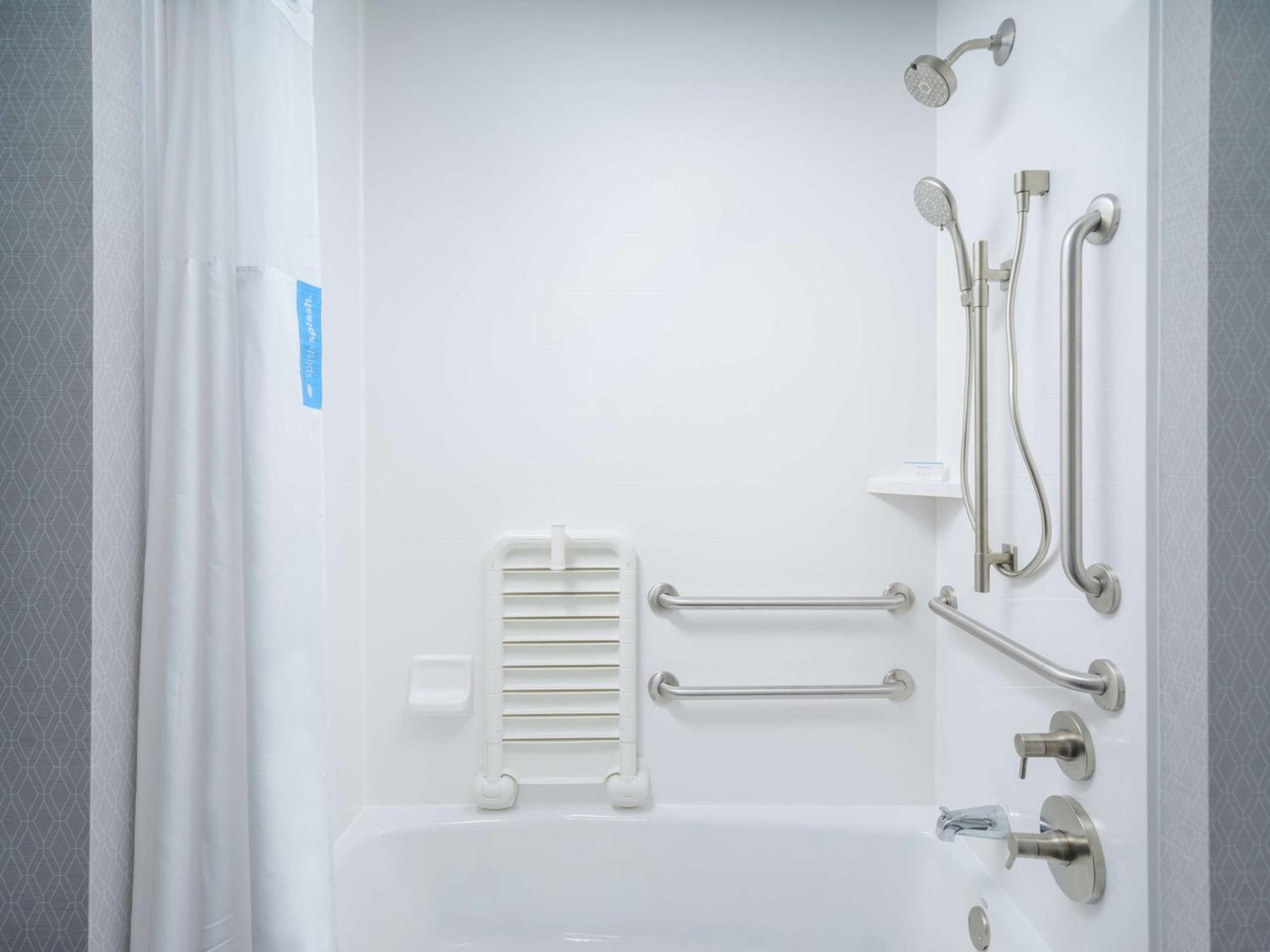 Hampton Inn & Suites Atlanta Decatur/Emory Exteriör bild