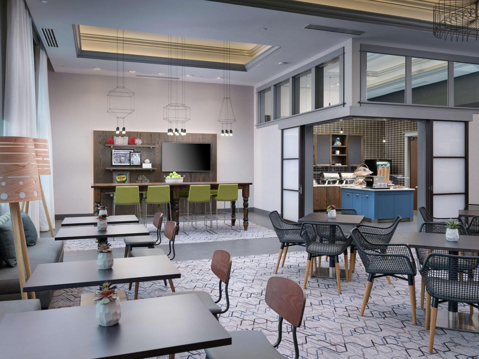 Hampton Inn & Suites Atlanta Decatur/Emory Exteriör bild